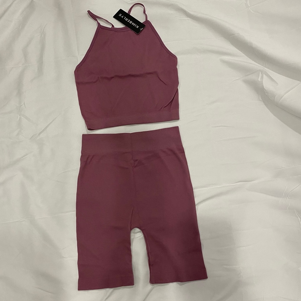 Seamless biker shorts workout set